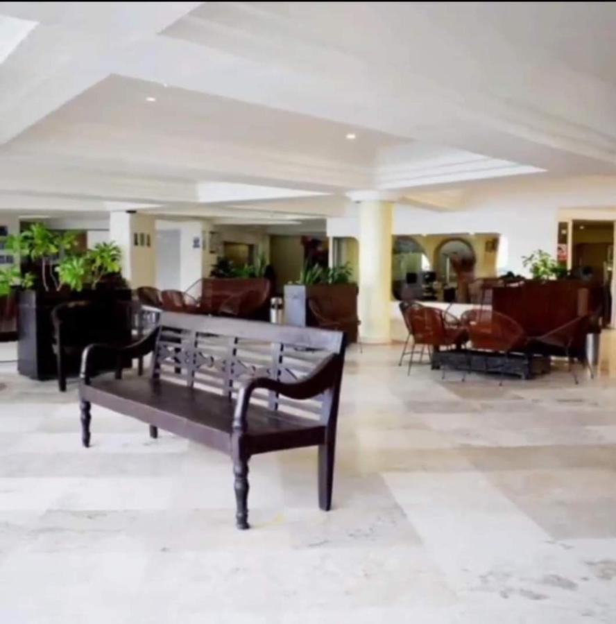 Suite En Torres Gemelas A Pie De Playa 611 Acapulco Exteriör bild