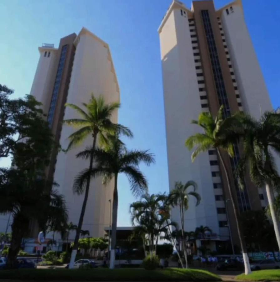 Suite En Torres Gemelas A Pie De Playa 611 Acapulco Exteriör bild